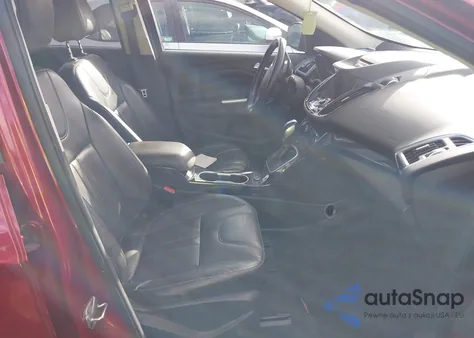 2013 Ford Escape Titanium из США, поврежденный, VIN 1FMCU9J90DUD46806